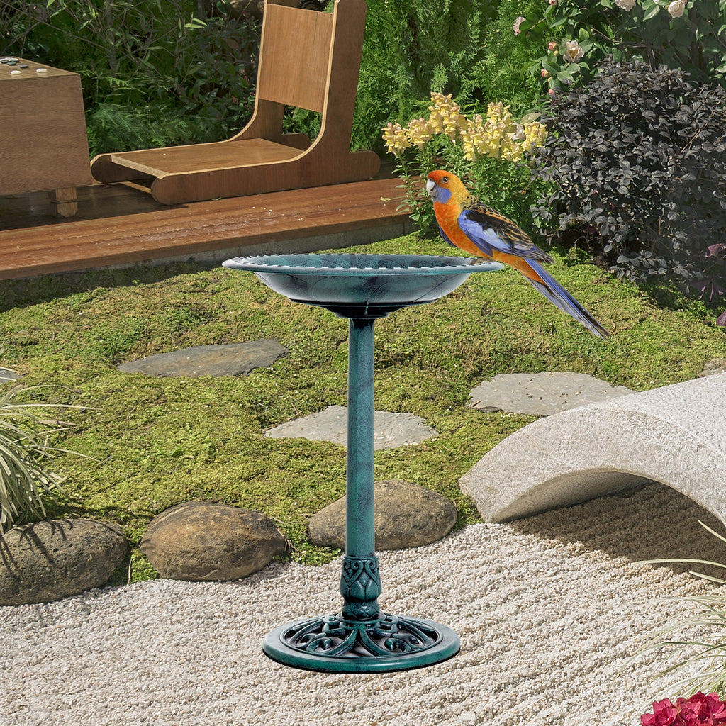 28" Bird Bath with Fleur De Lis Pattern
